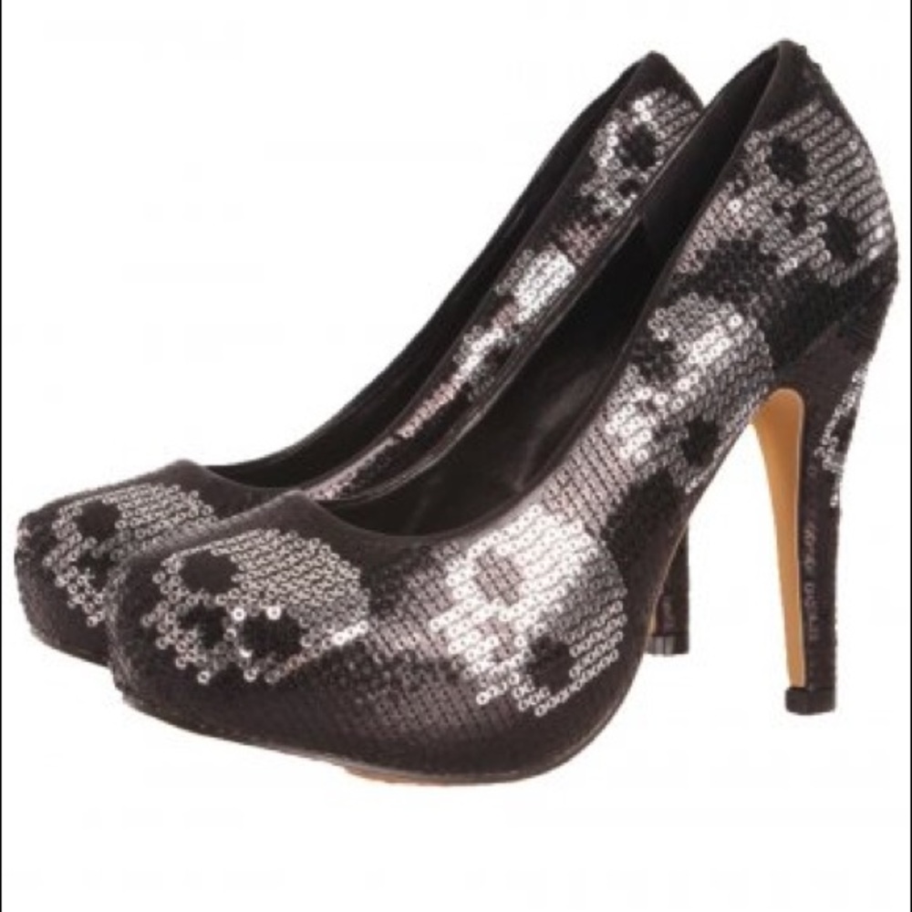 Iron Fist Digi Skull Sequin Platform Pump